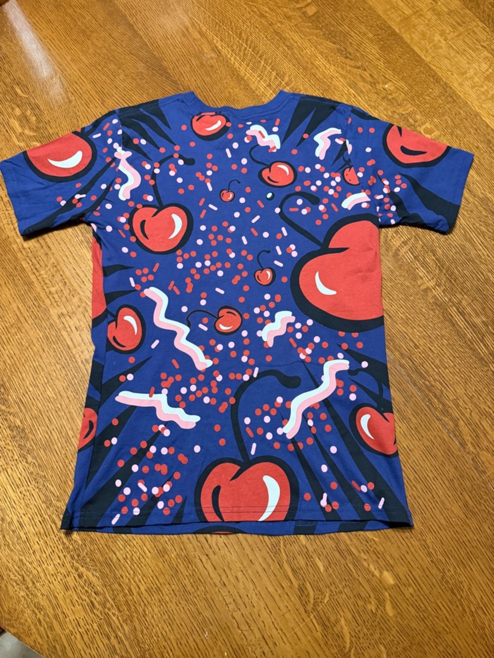 Pop-Tarts Cherry Graphic Tee - Blue & Red, Size M - Picture 3 of 4